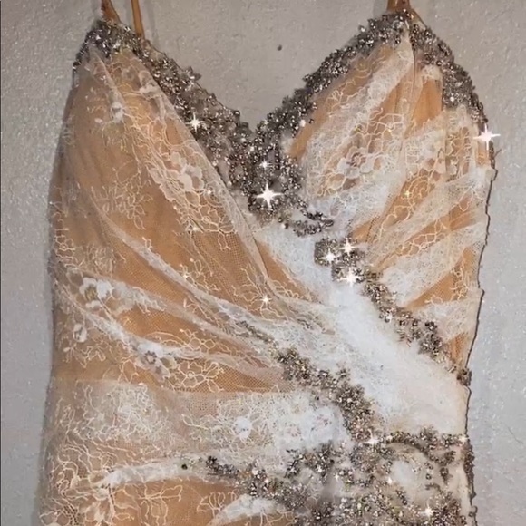 $1,485 NWT Lace Wedding Bridal Dress - Picture 16 of 16